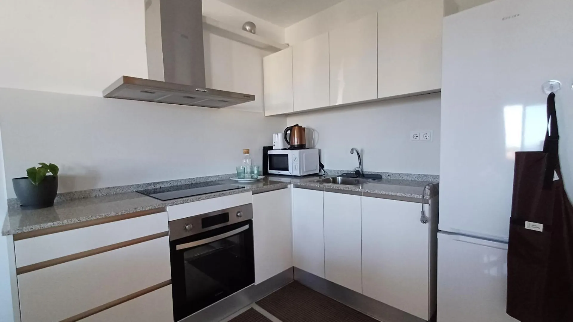 Penthouse With Sea Views Benalmadena Costa 아파트